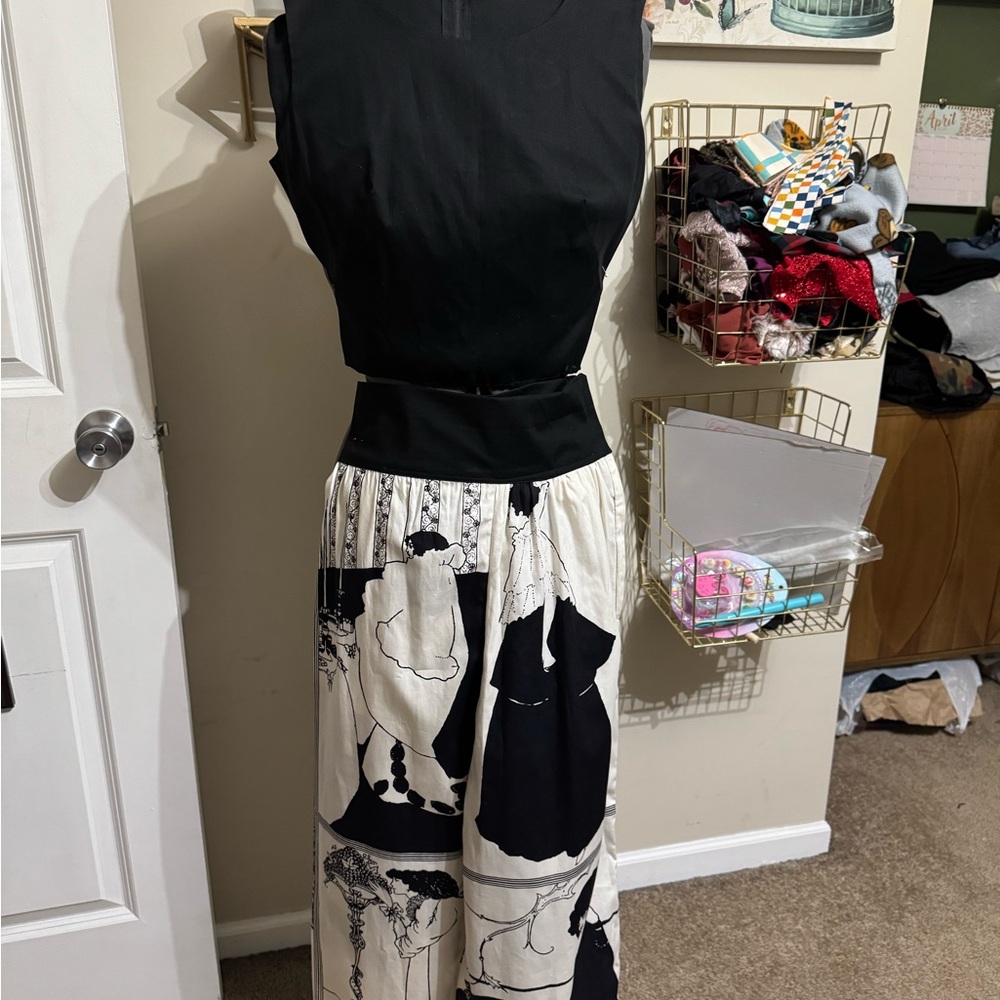 Chic Black and White Pants with Black Crop Top